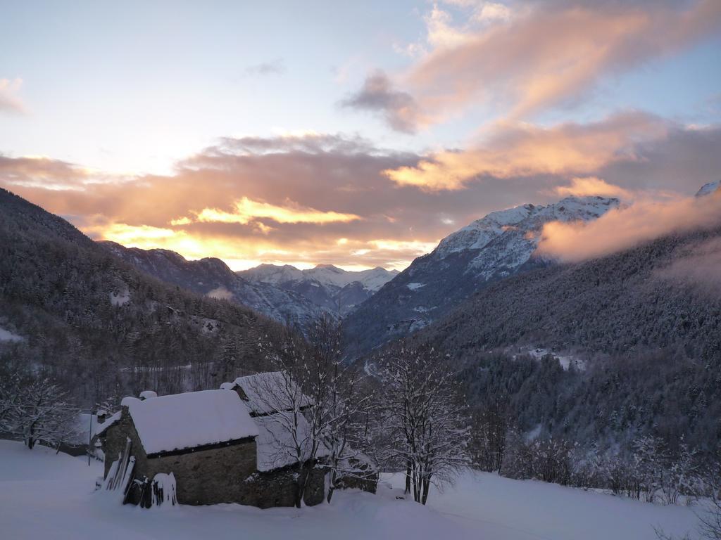 B&B Alpe Veglia ヴァルツォ エクステリア 写真